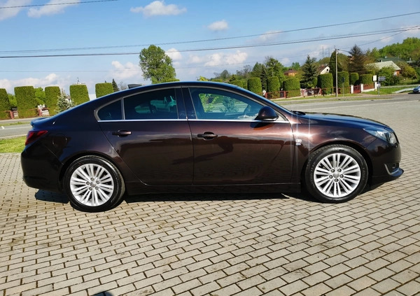 Opel Insignia cena 51000 przebieg: 172000, rok produkcji 2016 z Kolbuszowa małe 781
